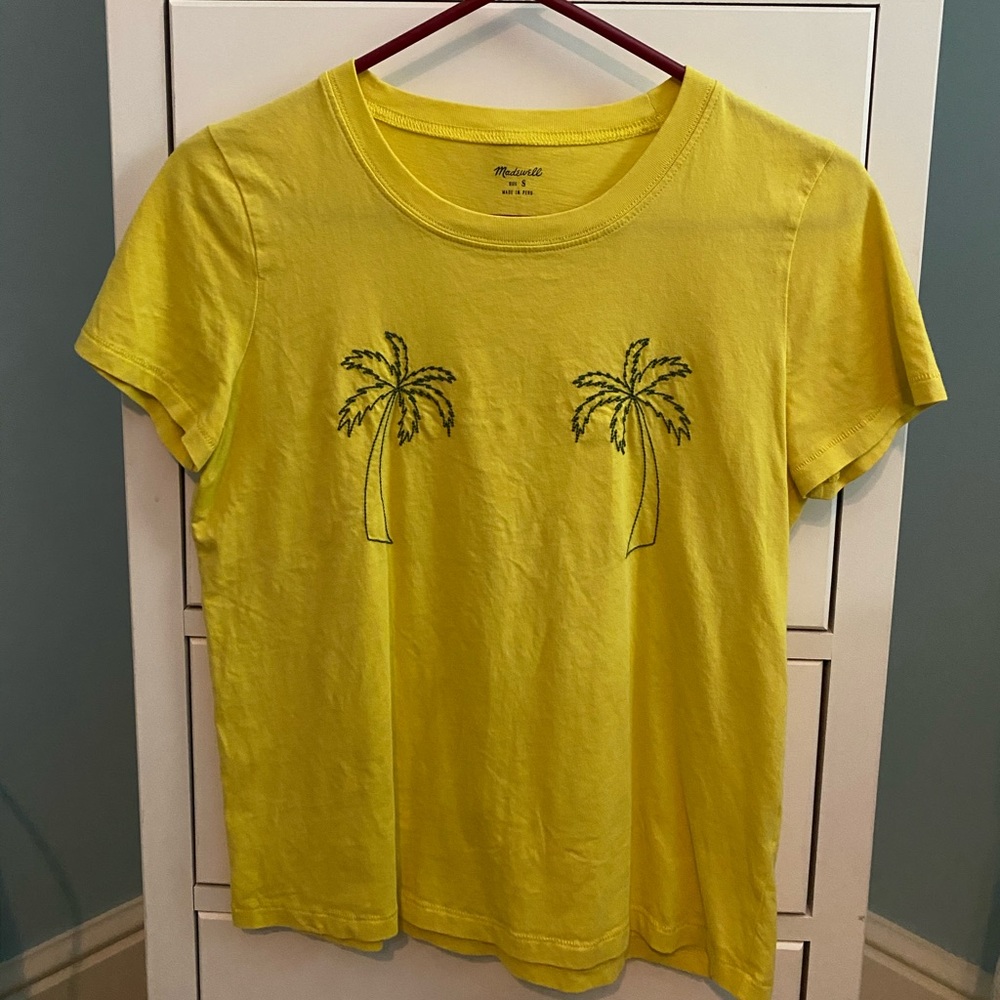 Madewell palm tree top